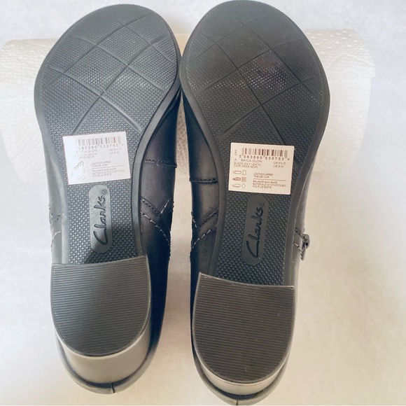 Clarks Women's Boots size 8 Genuine Leather Bayla Glow Booties NWT - Picture 8 of 10